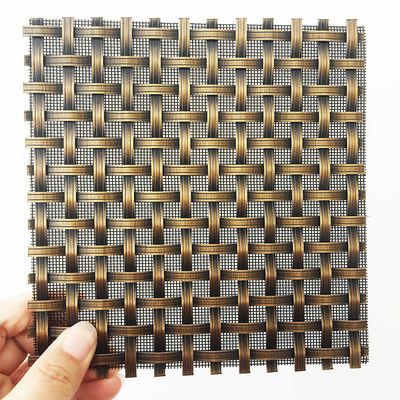 2-6mm Mesh اندازه آرائشی فلزی شبكه در شکل سوراخ مربع