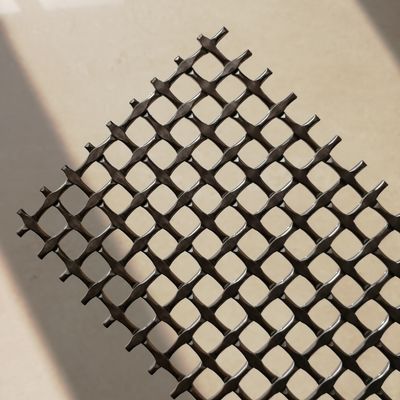 مشخصات داخلی ارتقا یافته، گریل های تزئینی برنجی لوکس با گام تار 18 میلی متری، دارای گواهی SGS