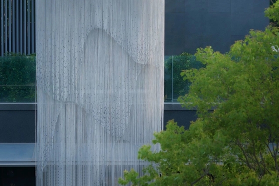 پرده پرنده زنجیری آلومینیومی راه حل نهایی برای یک خانه راحت و بدون حشرات