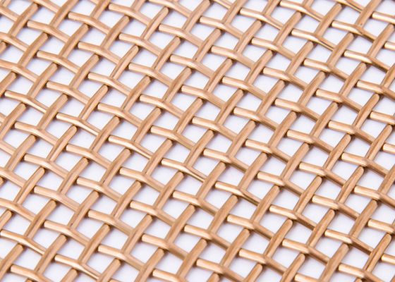 مش سیمی بافته شده تزئینی قرمز ISO9000 به ضخامت 1.8 میلی متر 3.36 کیلوگرم/متر مربع
